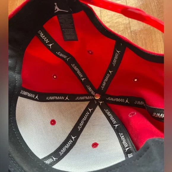 Jordan hat - Picture 3 of 5